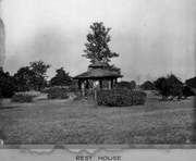 Rest House In Rosedale
